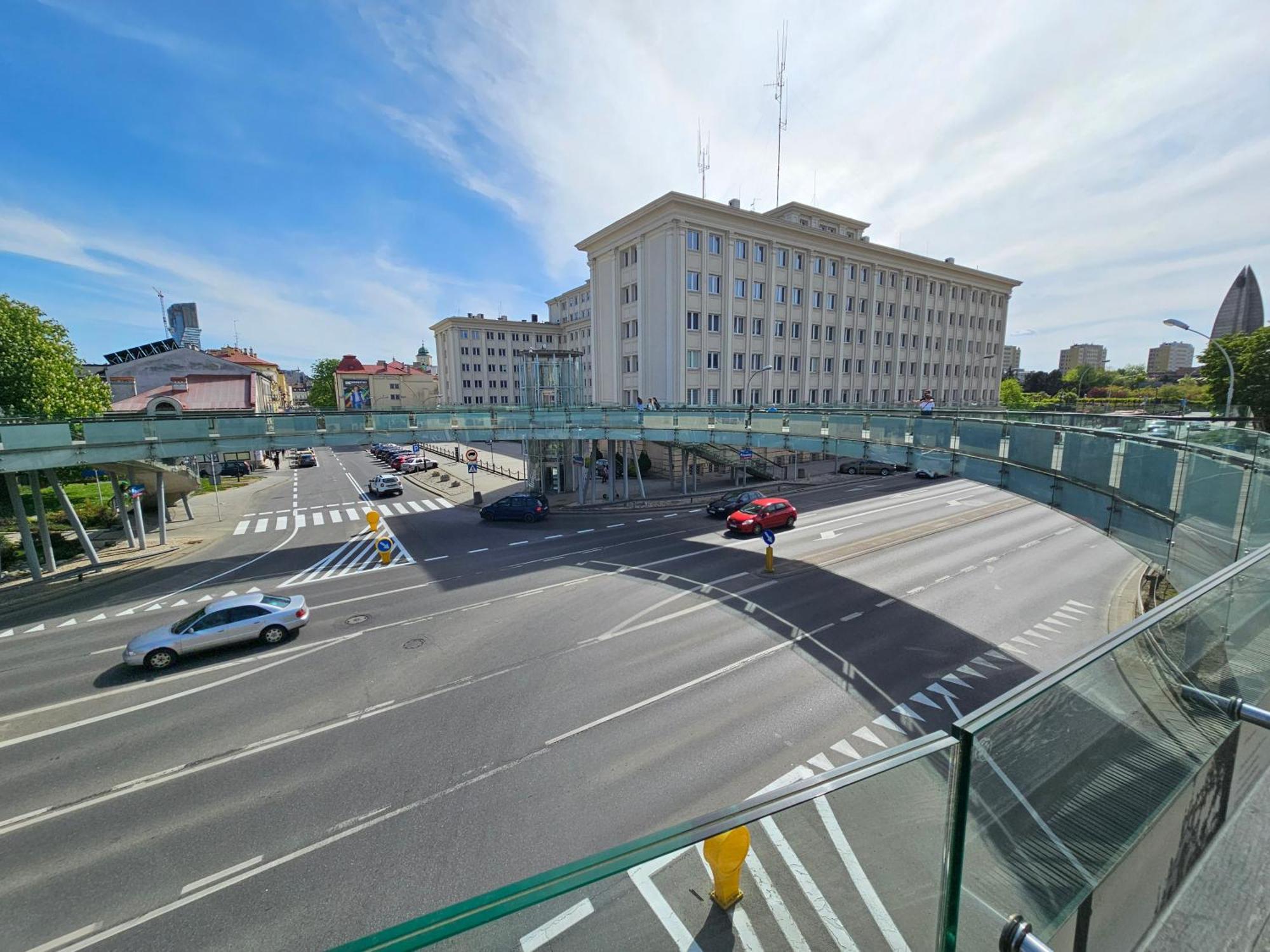 Handy Apartamenty - Mieszkania Na Doby W Centrum Rzeszowa Exterior foto